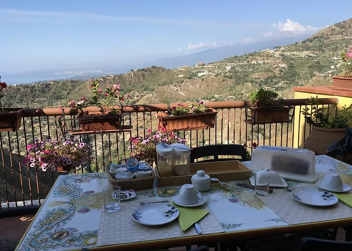 Couette-café Casa Margherita 4*