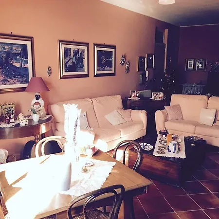 לינה וארוחת בוקר Casa Margherita 4*